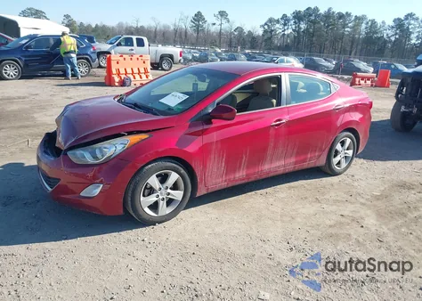 2013 Hyundai Elantra Gls z USA, uszkodzony, nr VIN 5NPDH4AE9DH273281